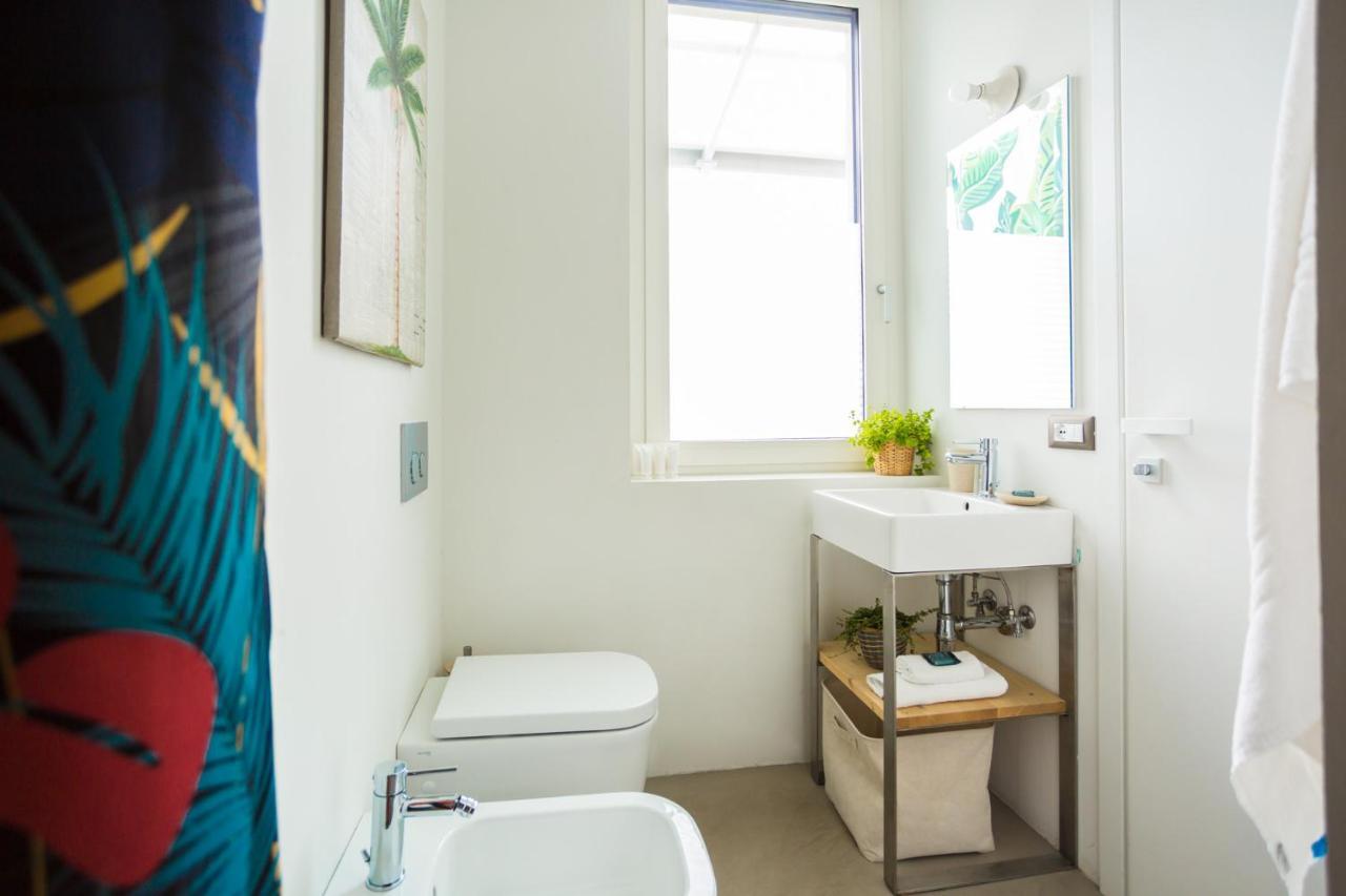 Tropical Micro Studio With Terrace And Duomo Views 밀라노 외부 사진